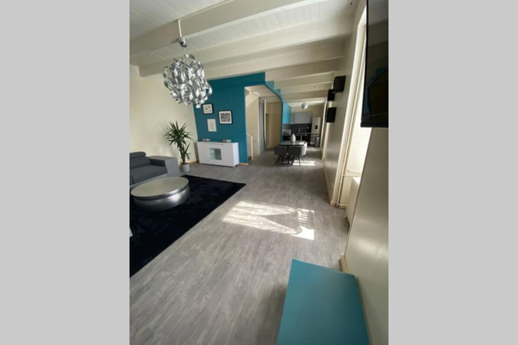 Jolie Maison En Plein Centre Du Guilvinec מראה חיצוני תמונה